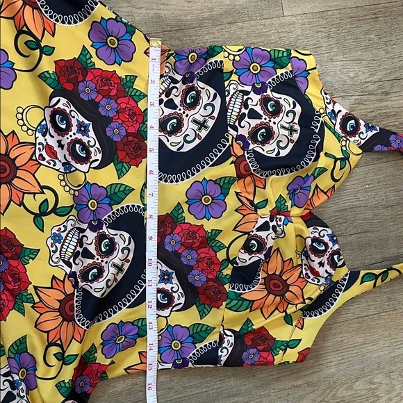 Colorful Skull Print Swing Dress - Picture 4 of 9